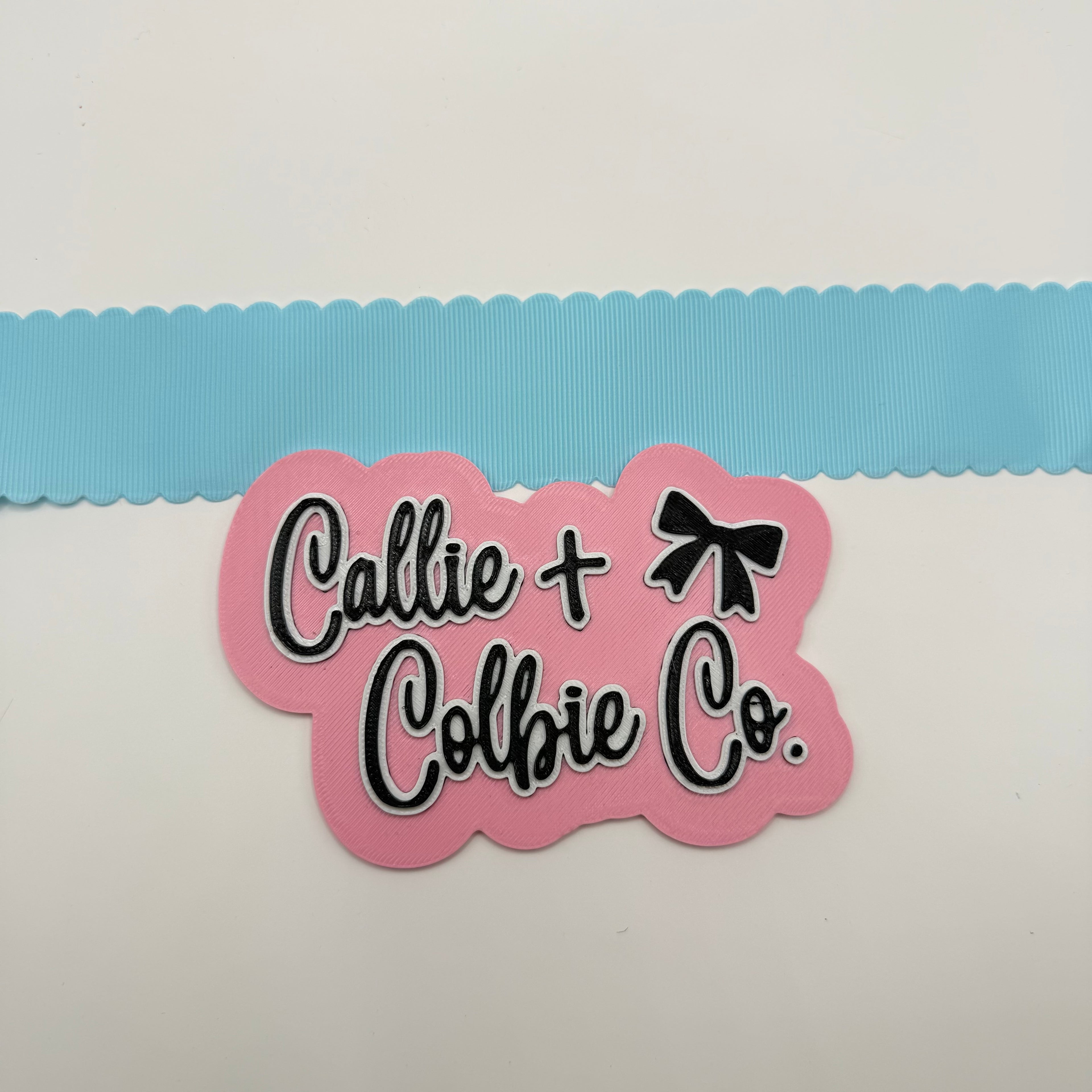 1.5 inch Wavy Edge- Light Blue