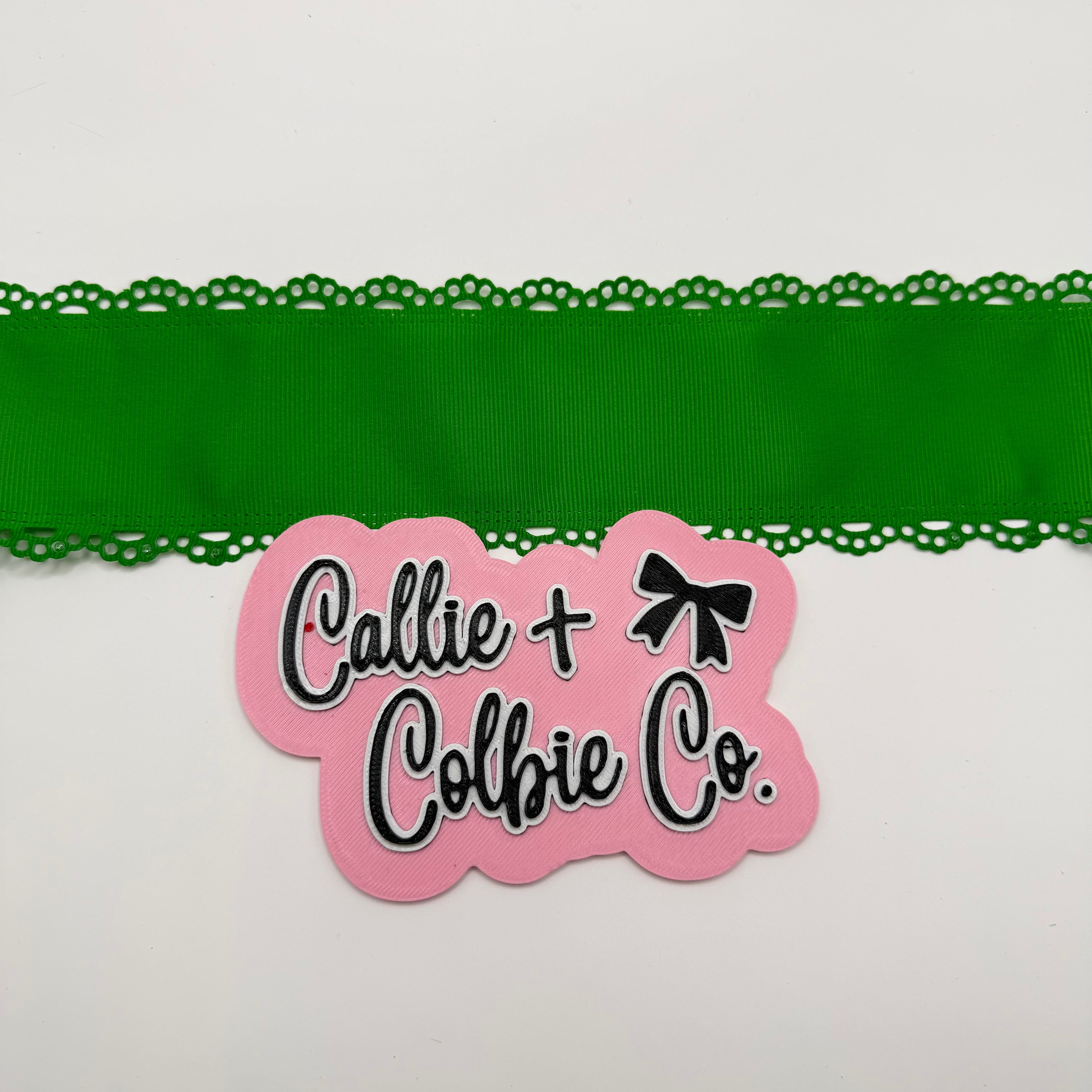 2.5 inch Grosgrain Eyelet Scalloped- Emerald