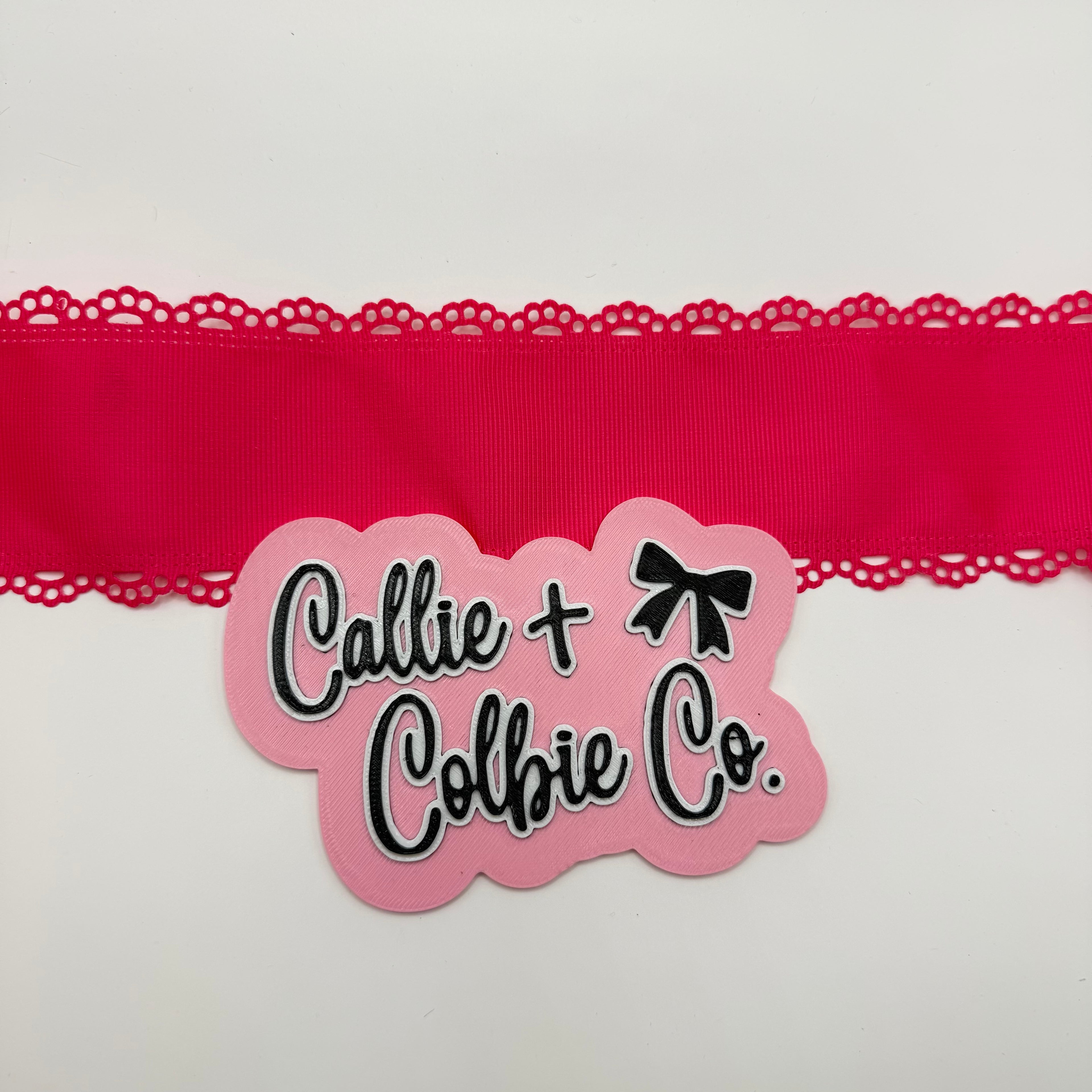 2.5 inch Grosgrain Eyelet Scalloped- Shocking Pink