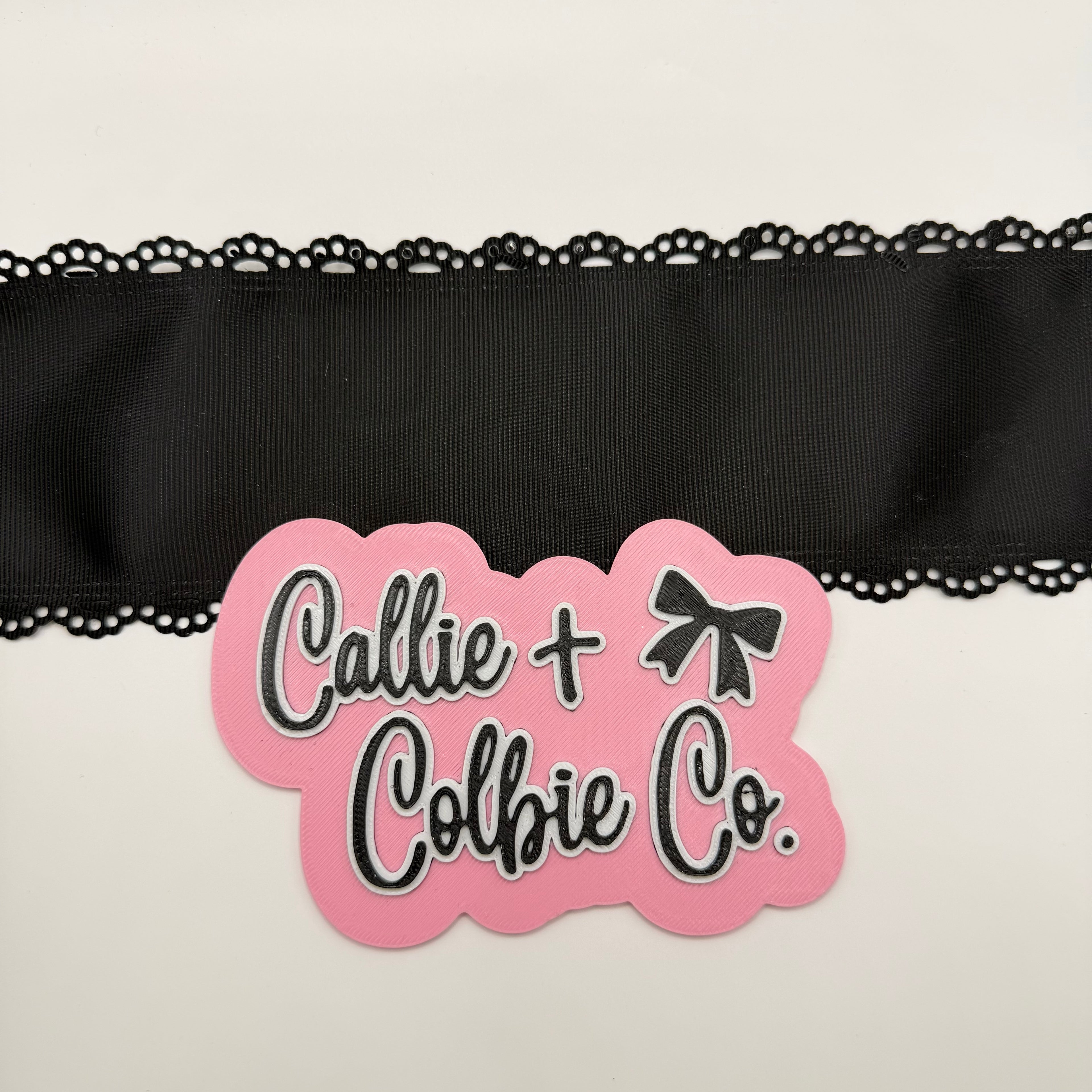 3 inch Eyelet Scalloped- Black